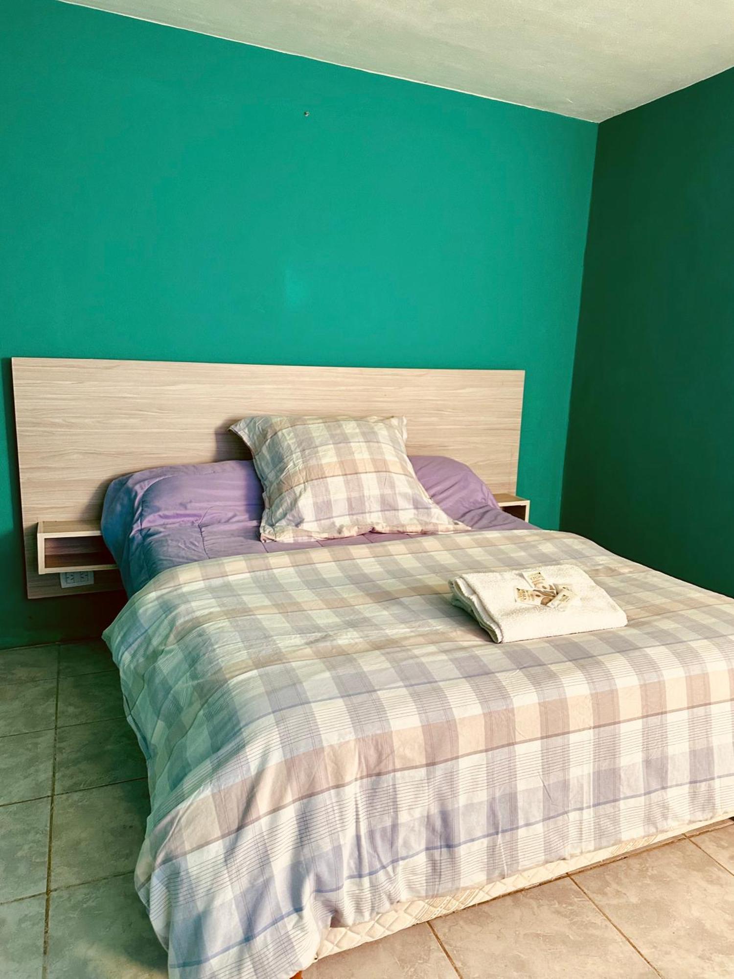 Amancay, Hostal Patagonico Hotell El Calafate Exteriör bild
